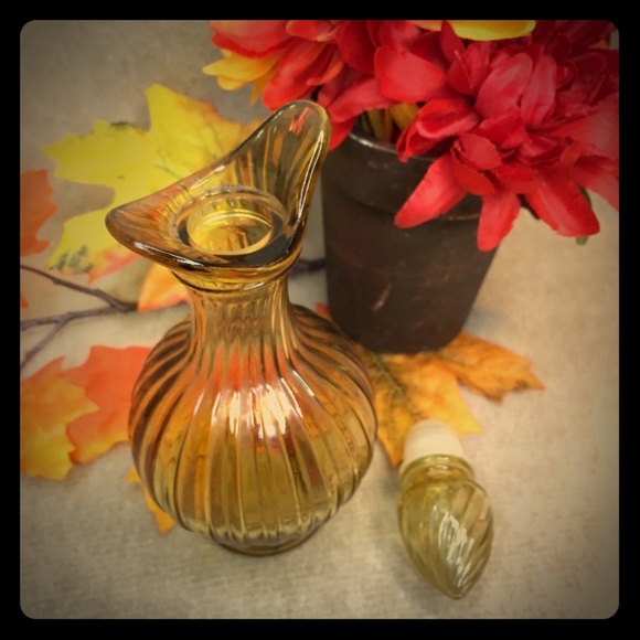 Vintage Avon amber glass cruet bottle with stopper - Picture 1 of 5